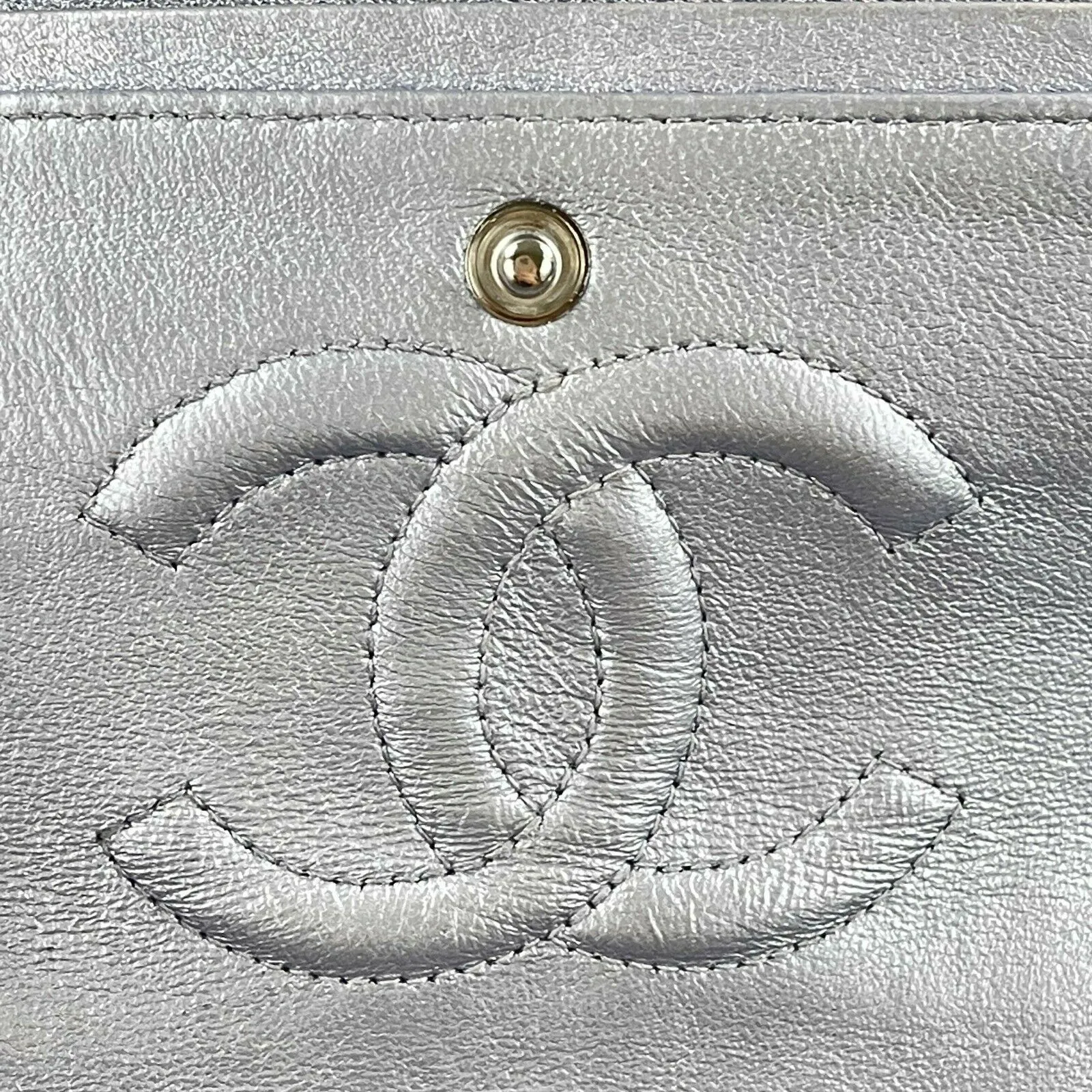 CHANEL - Classic Double Flap Metallic Silver CC Medium Leather Shoulder Bag