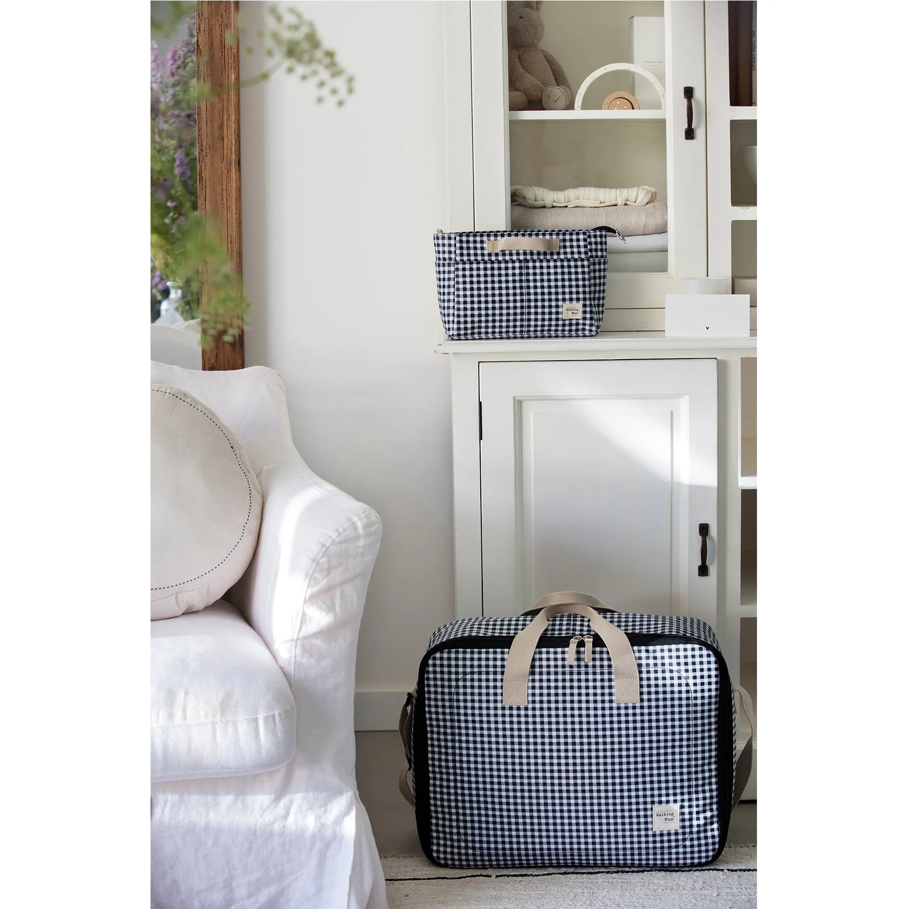 Walking Mum I Love Vichy Black Travel Essentials Pouch